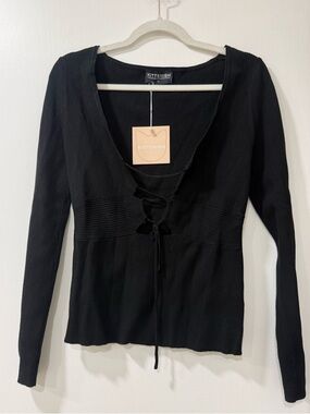 Kittenish Black Ribbed Tie-Front Long Sleeve Top